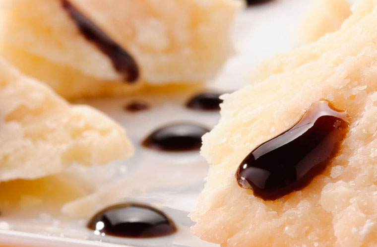 parmigiano e aceto balsamico